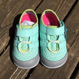 New See Kai Run Sneakers Size 7